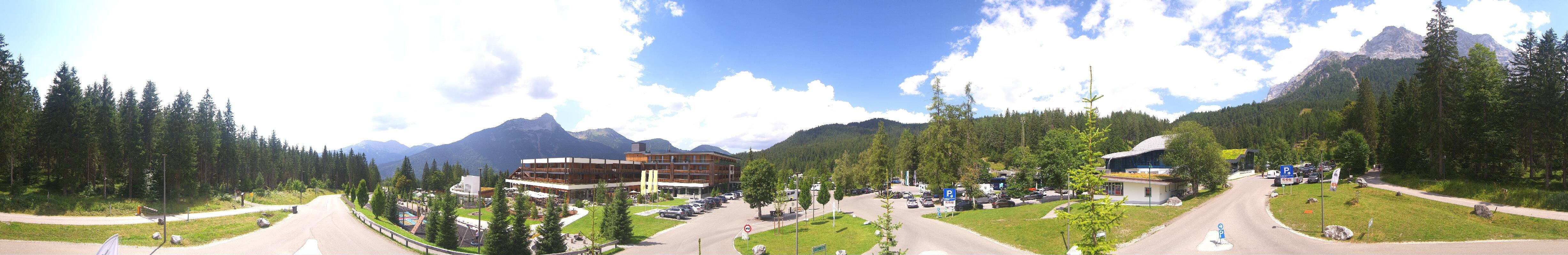 Archiv Foto Webcam Tiroler Zugspitzbahn: Talstation in Ehrwald