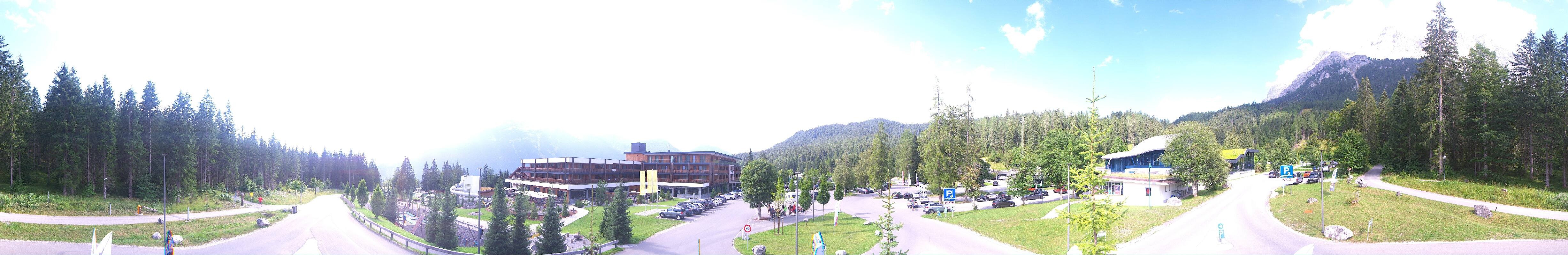 Archiv Foto Webcam Tiroler Zugspitzbahn: Talstation in Ehrwald