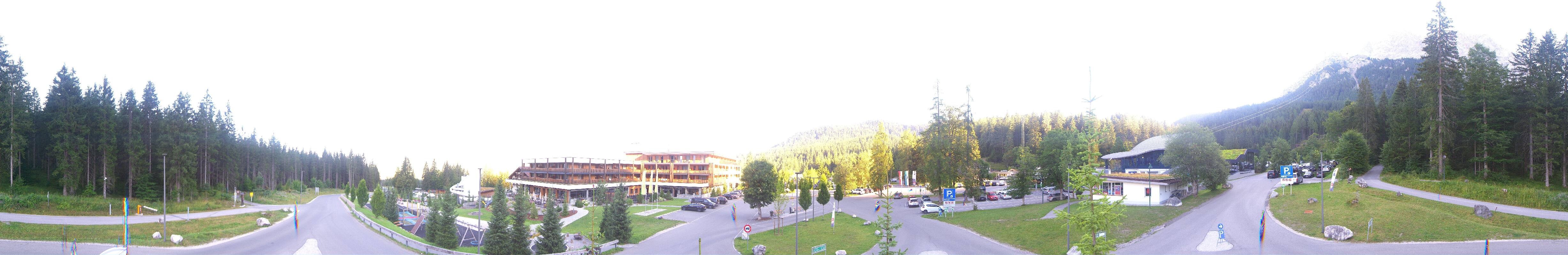 Archiv Foto Webcam Tiroler Zugspitzbahn: Talstation in Ehrwald