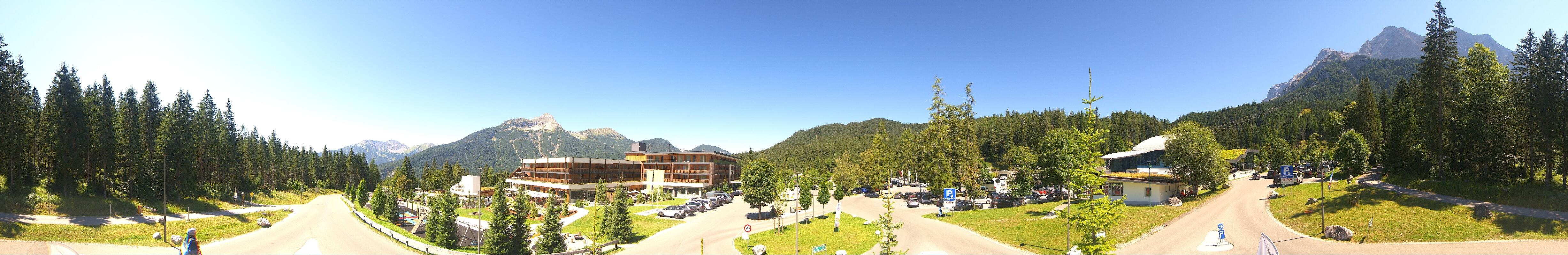 Archiv Foto Webcam Tiroler Zugspitzbahn: Talstation in Ehrwald