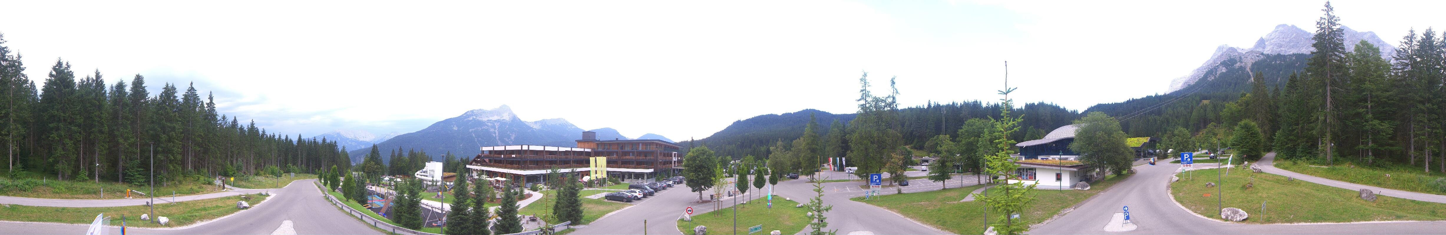 Archiv Foto Webcam Tiroler Zugspitzbahn: Talstation in Ehrwald