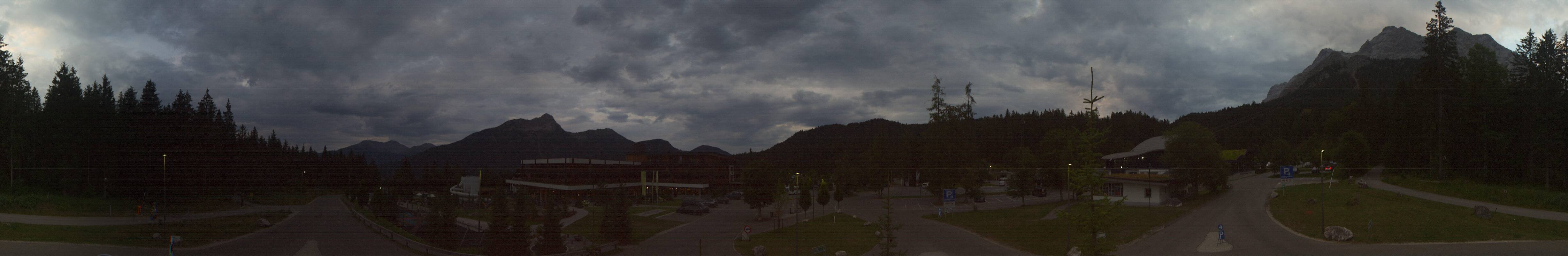 Archiv Foto Webcam Tiroler Zugspitzbahn: Talstation in Ehrwald
