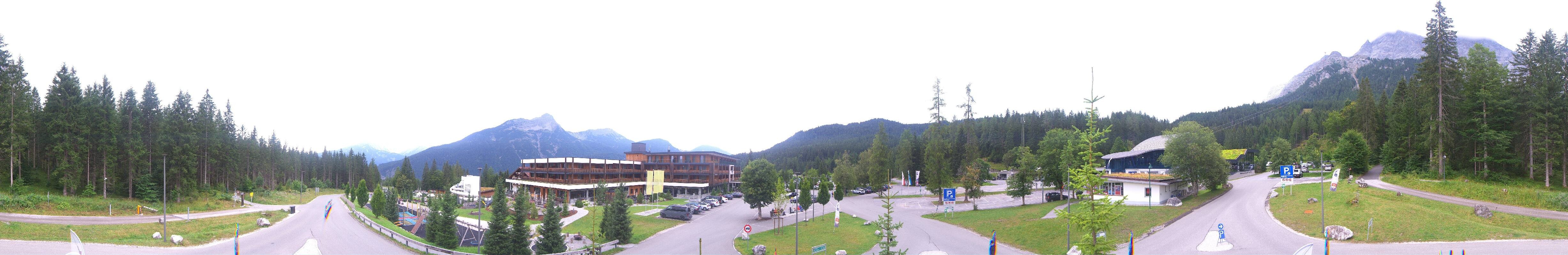 Archiv Foto Webcam Tiroler Zugspitzbahn: Talstation in Ehrwald