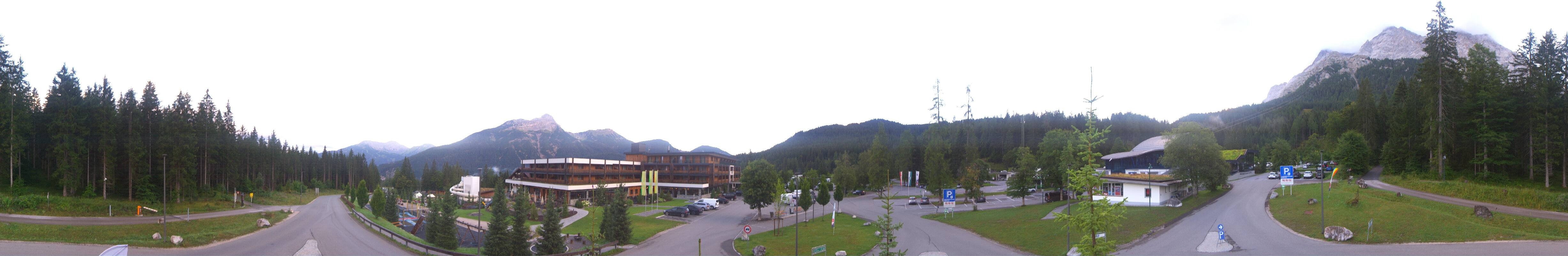 Archiv Foto Webcam Tiroler Zugspitzbahn: Talstation in Ehrwald