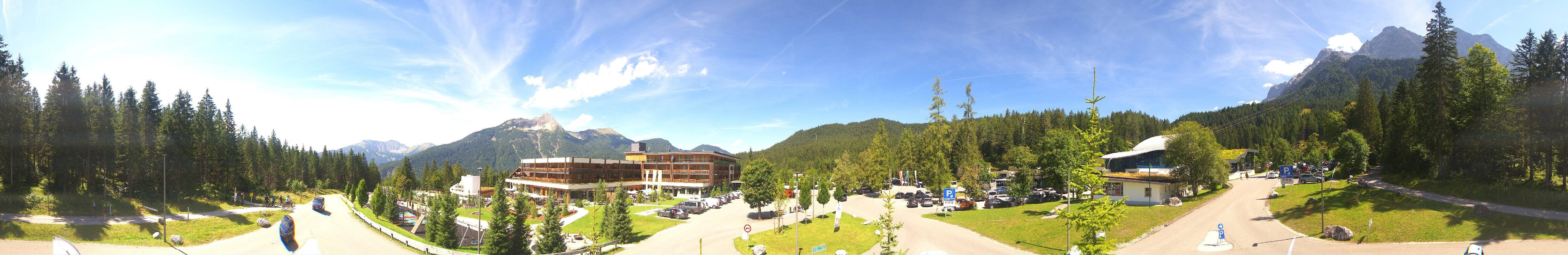 Archiv Foto Webcam Tiroler Zugspitzbahn: Talstation in Ehrwald