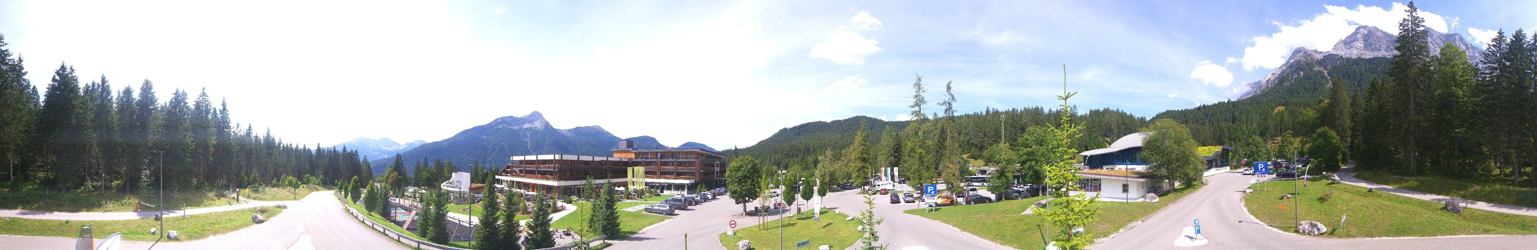 Archiv Foto Webcam Tiroler Zugspitzbahn: Talstation in Ehrwald