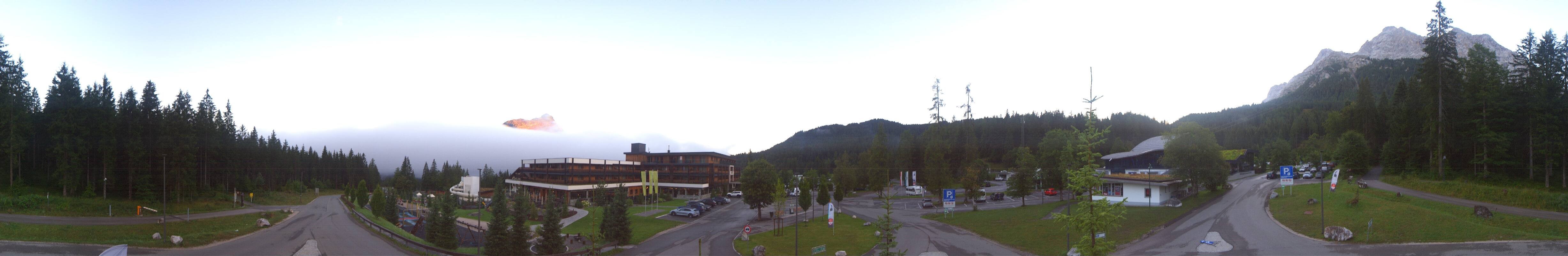 Archiv Foto Webcam Tiroler Zugspitzbahn: Talstation in Ehrwald