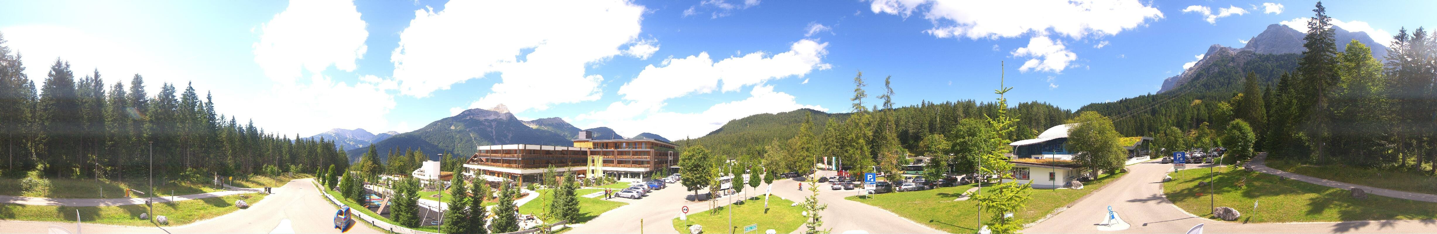 Archiv Foto Webcam Tiroler Zugspitzbahn: Talstation in Ehrwald