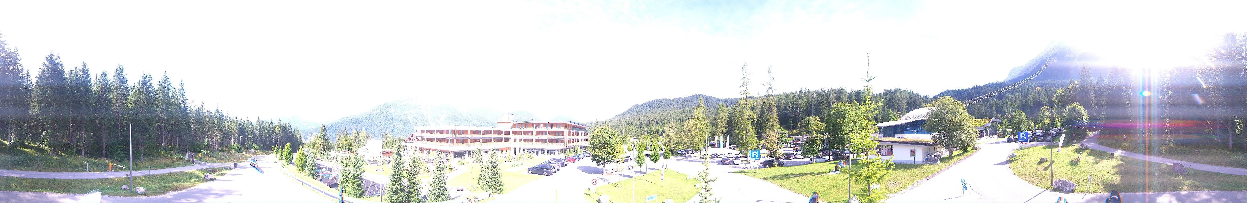 Archiv Foto Webcam Tiroler Zugspitzbahn: Talstation in Ehrwald