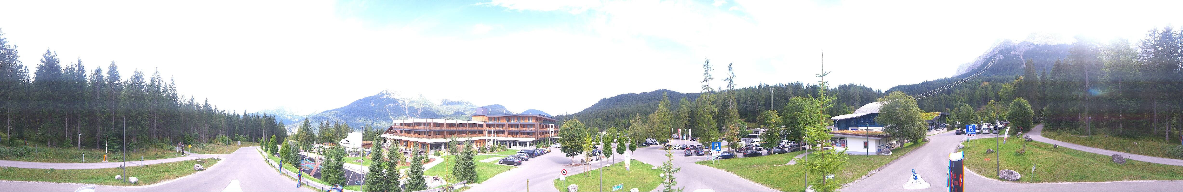 Archiv Foto Webcam Tiroler Zugspitzbahn: Talstation in Ehrwald