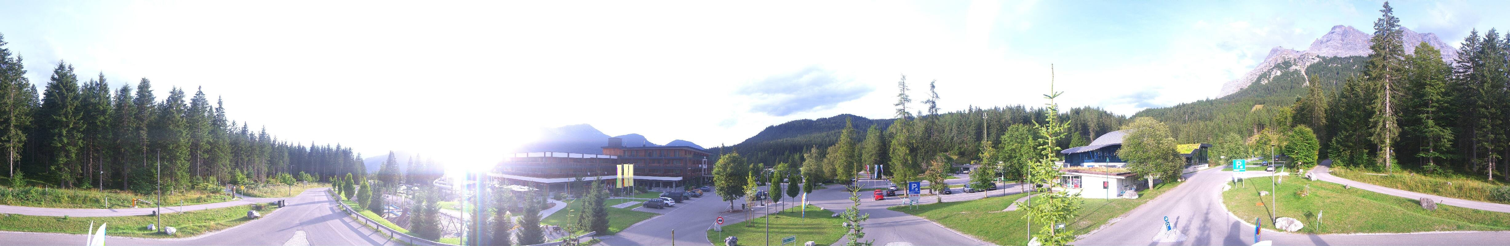 Archiv Foto Webcam Tiroler Zugspitzbahn: Talstation in Ehrwald