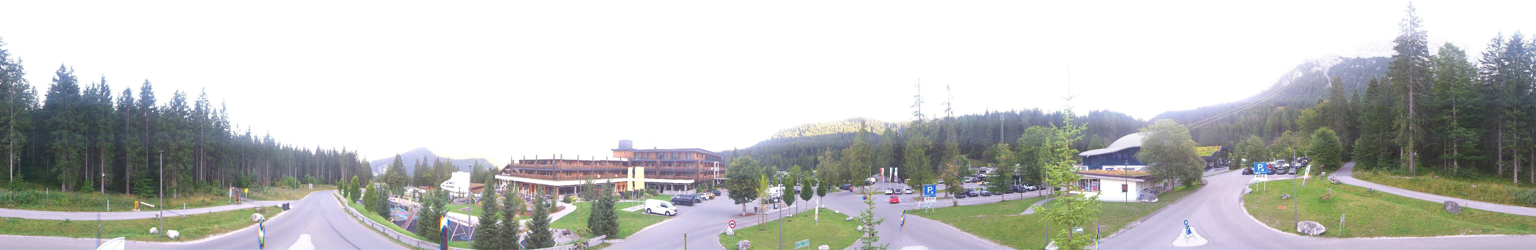 Archiv Foto Webcam Tiroler Zugspitzbahn: Talstation in Ehrwald