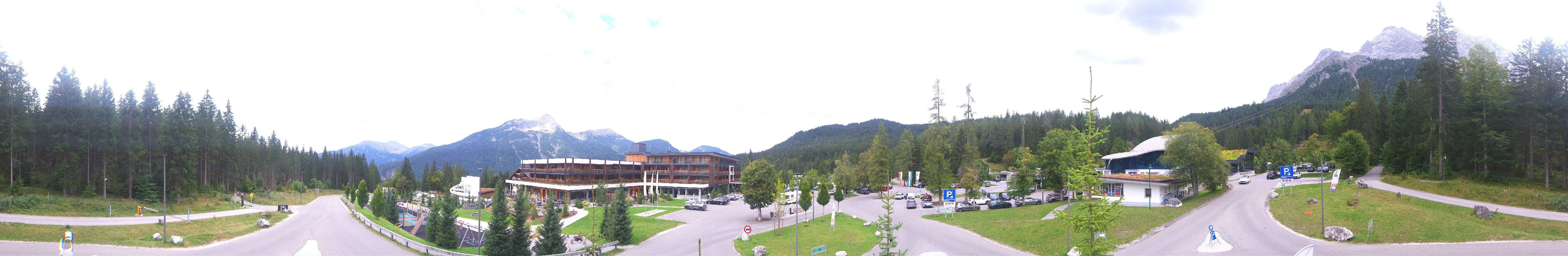 Archiv Foto Webcam Tiroler Zugspitzbahn: Talstation in Ehrwald