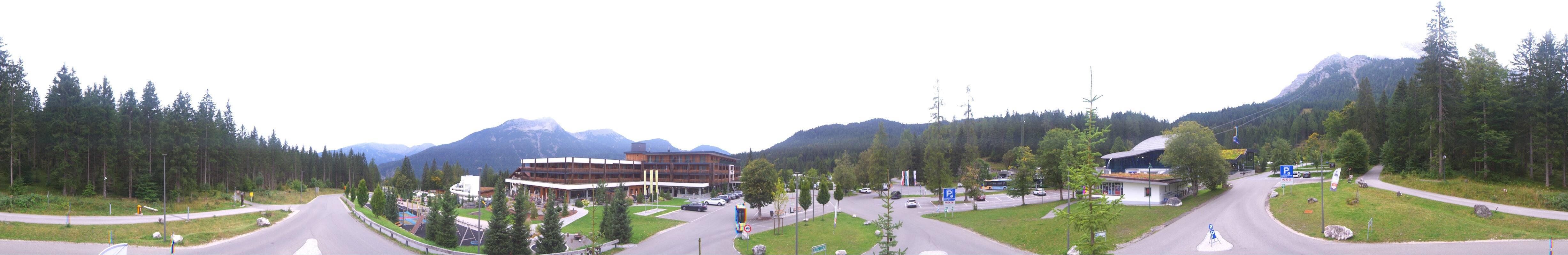 Archiv Foto Webcam Tiroler Zugspitzbahn: Talstation in Ehrwald
