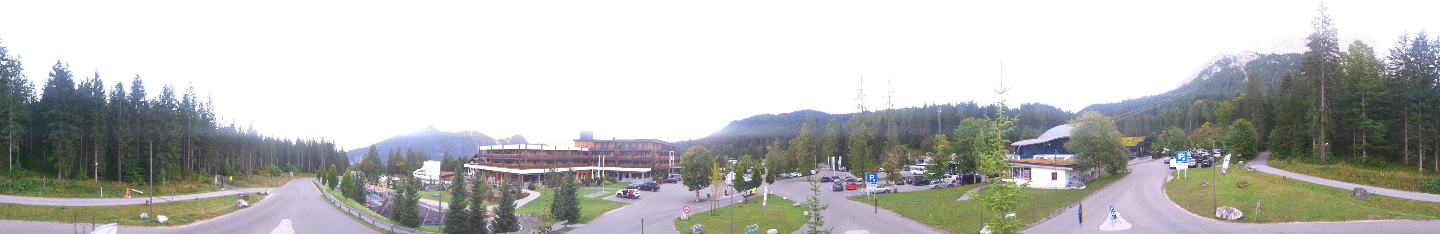 Archiv Foto Webcam Tiroler Zugspitzbahn: Talstation in Ehrwald