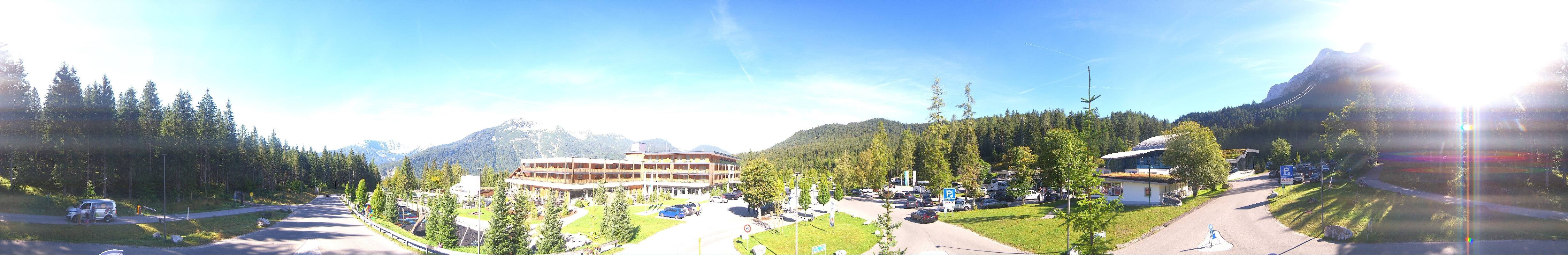 Archiv Foto Webcam Tiroler Zugspitzbahn: Talstation in Ehrwald