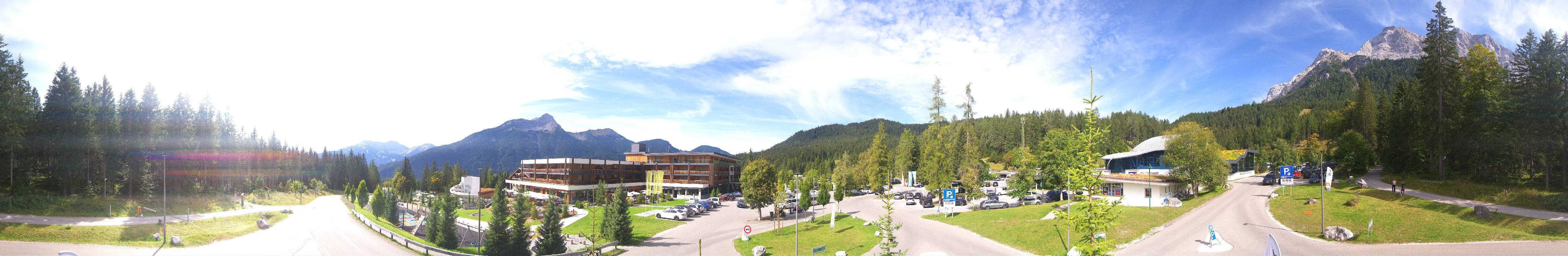 Archiv Foto Webcam Tiroler Zugspitzbahn: Talstation in Ehrwald