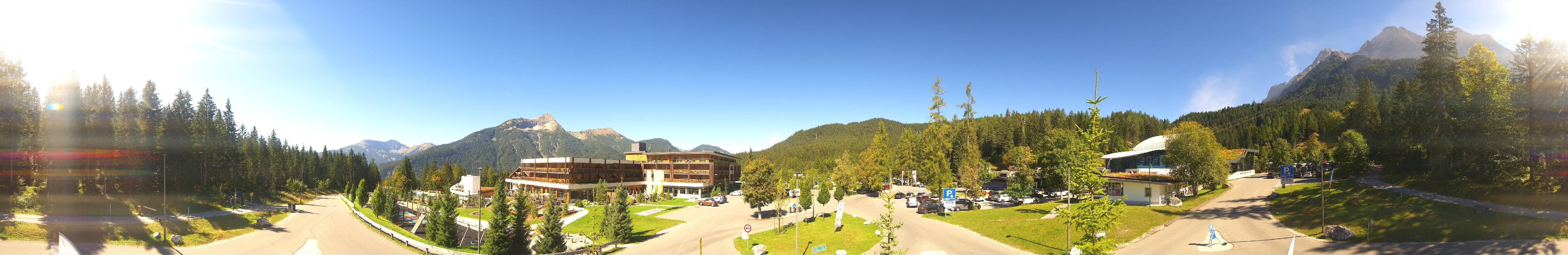 Archiv Foto Webcam Tiroler Zugspitzbahn: Talstation in Ehrwald