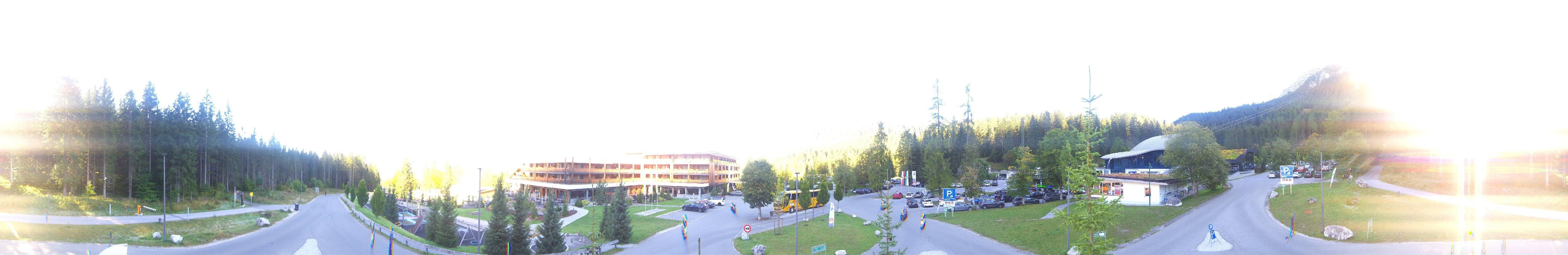 Archiv Foto Webcam Tiroler Zugspitzbahn: Talstation in Ehrwald