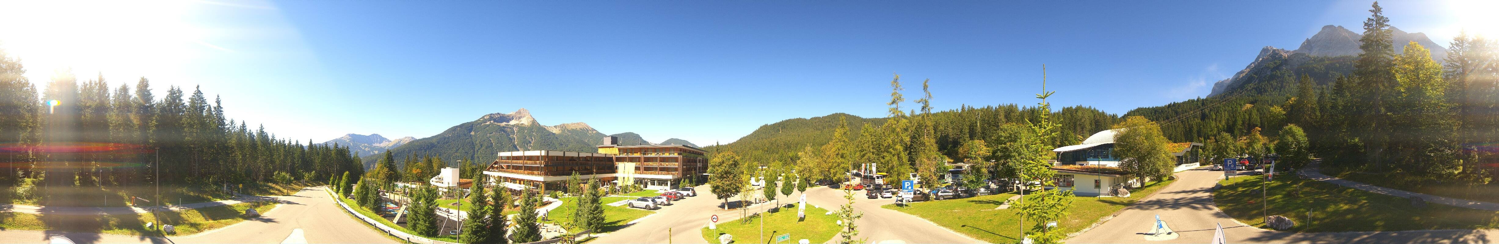 Archiv Foto Webcam Tiroler Zugspitzbahn: Talstation in Ehrwald