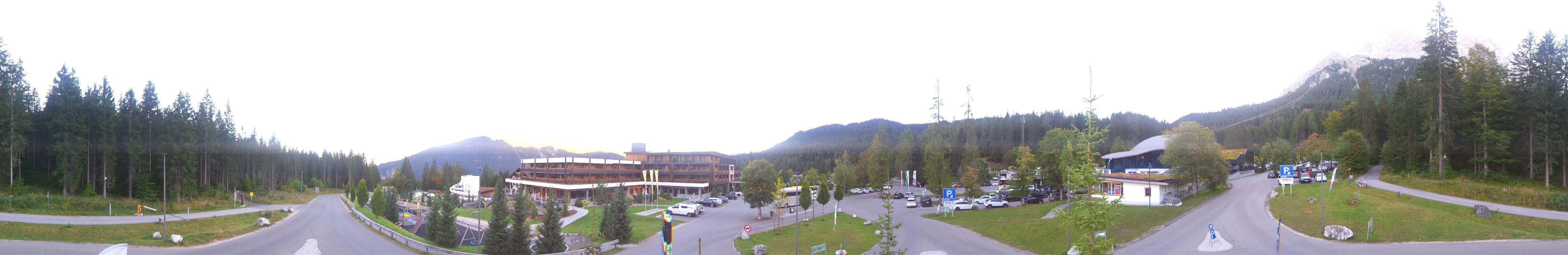 Archiv Foto Webcam Tiroler Zugspitzbahn: Talstation in Ehrwald