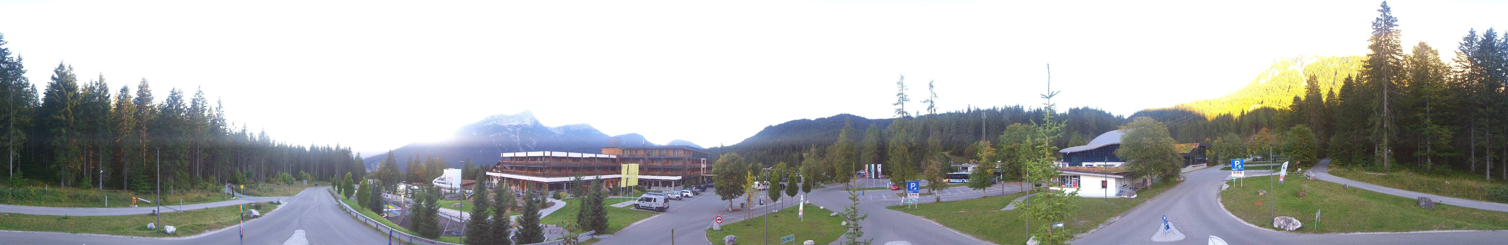 Archiv Foto Webcam Tiroler Zugspitzbahn: Talstation in Ehrwald