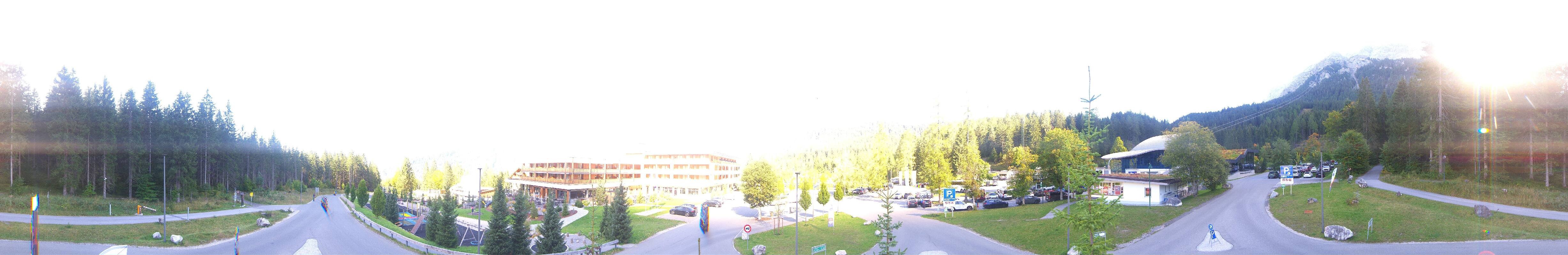Archiv Foto Webcam Tiroler Zugspitzbahn: Talstation in Ehrwald