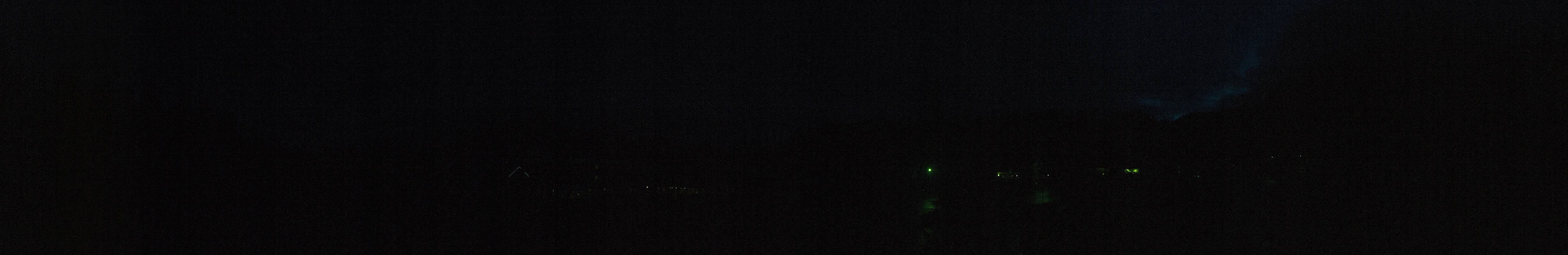 Archived image Webcam Ehrwald: Base Station Tiroler Zugspitzbahn