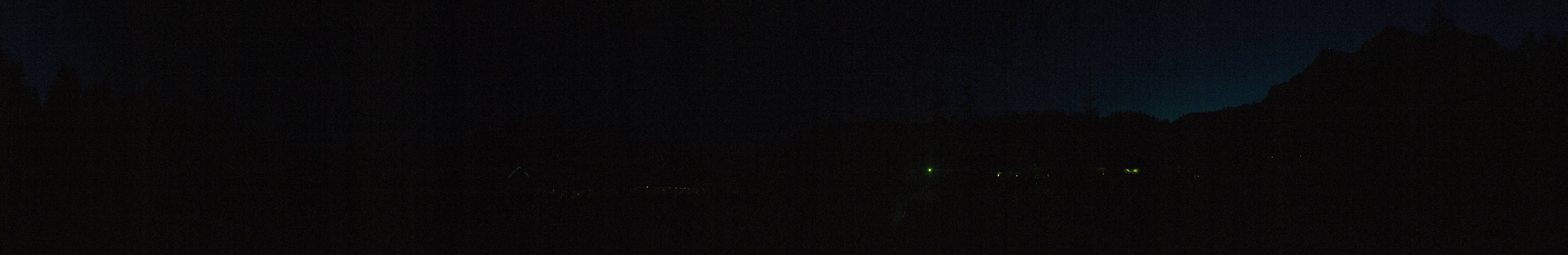 Archived image Webcam Ehrwald: Base Station Tiroler Zugspitzbahn