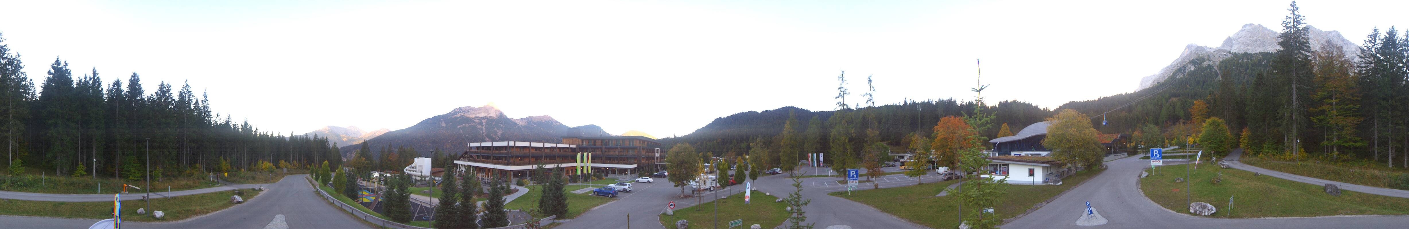 Archiv Foto Webcam Tiroler Zugspitzbahn: Talstation in Ehrwald
