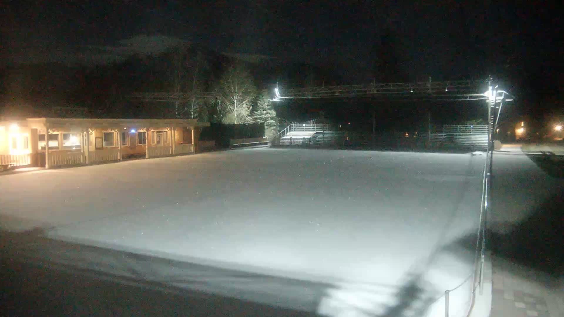Archived image Webcam Outdoor Ice Rink Sun Valley