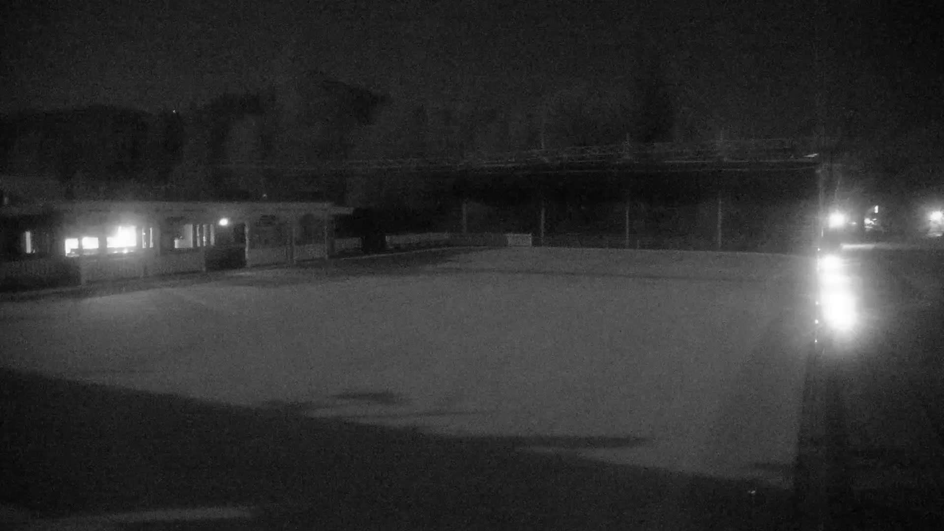 Archived image Webcam Outdoor Ice Rink Sun Valley