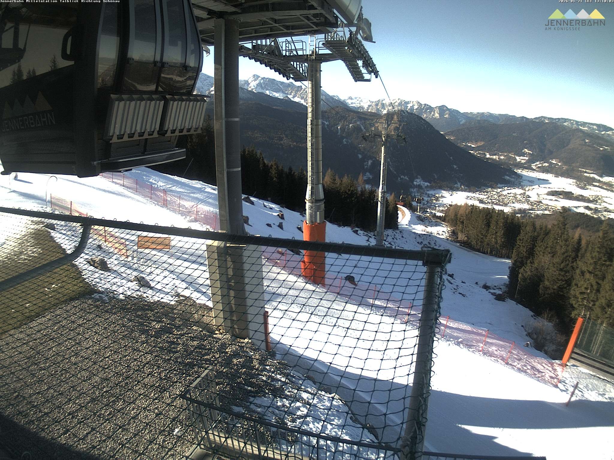 Archiv Foto Webcam Blick von der Mittelstation der Jennerbahn