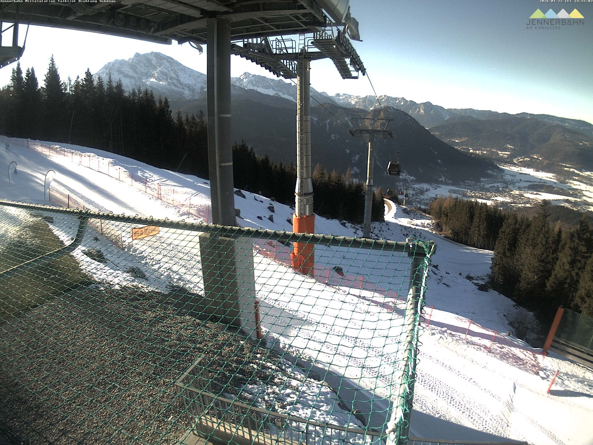 Archiv Foto Webcam Blick von der Mittelstation der Jennerbahn