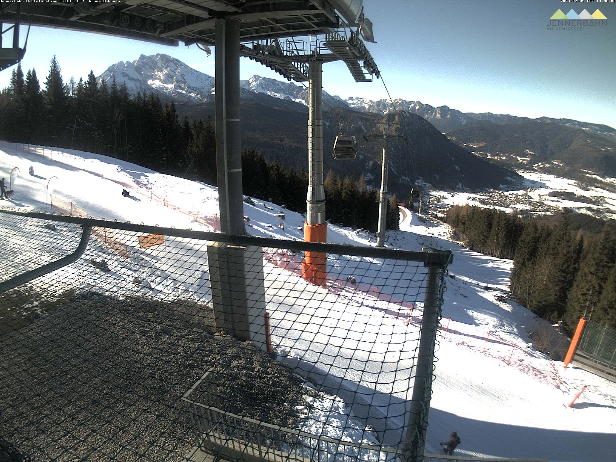 Archived image Webcam View from Midway Station