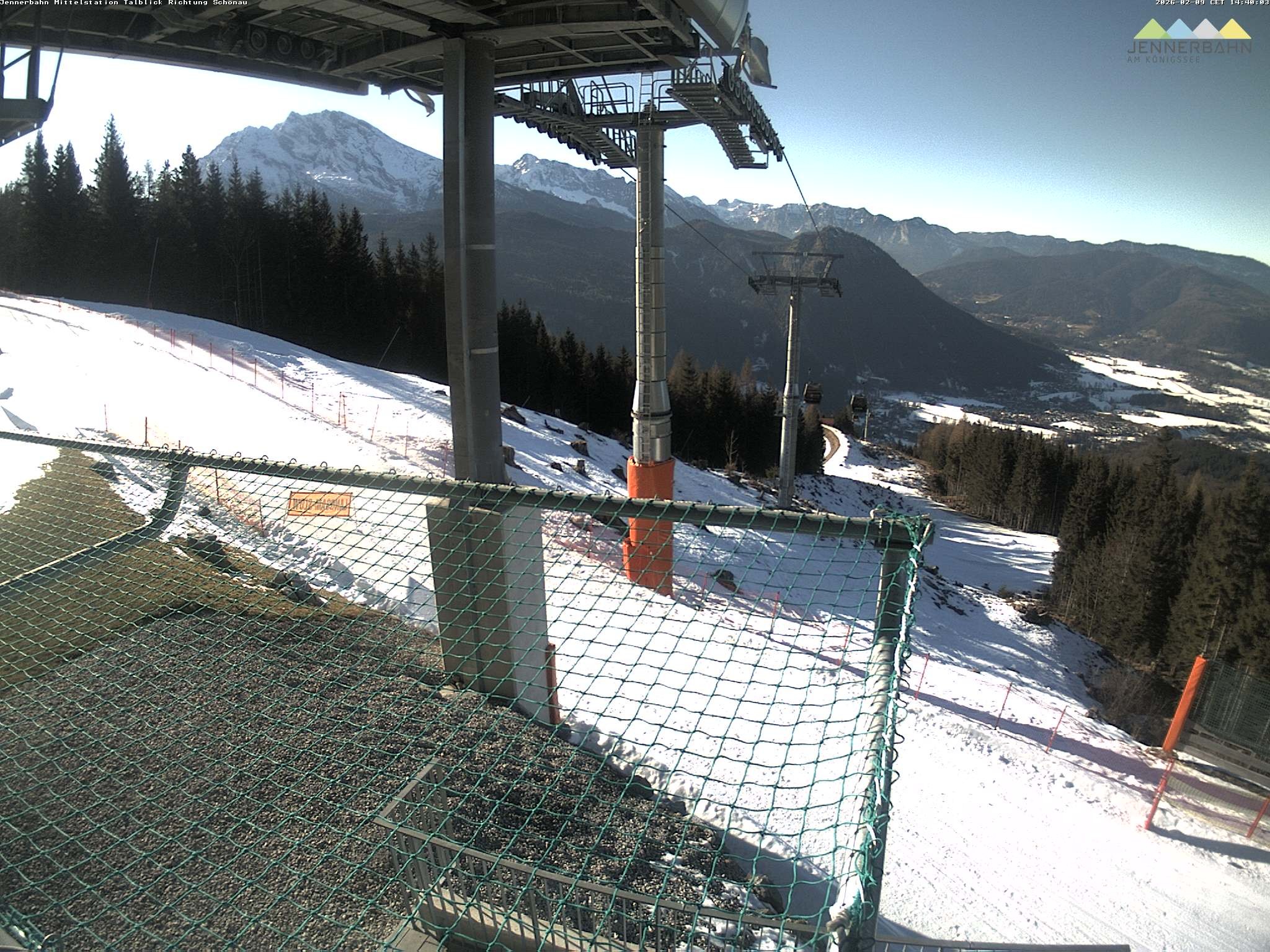 Archiv Foto Webcam Blick von der Mittelstation der Jennerbahn