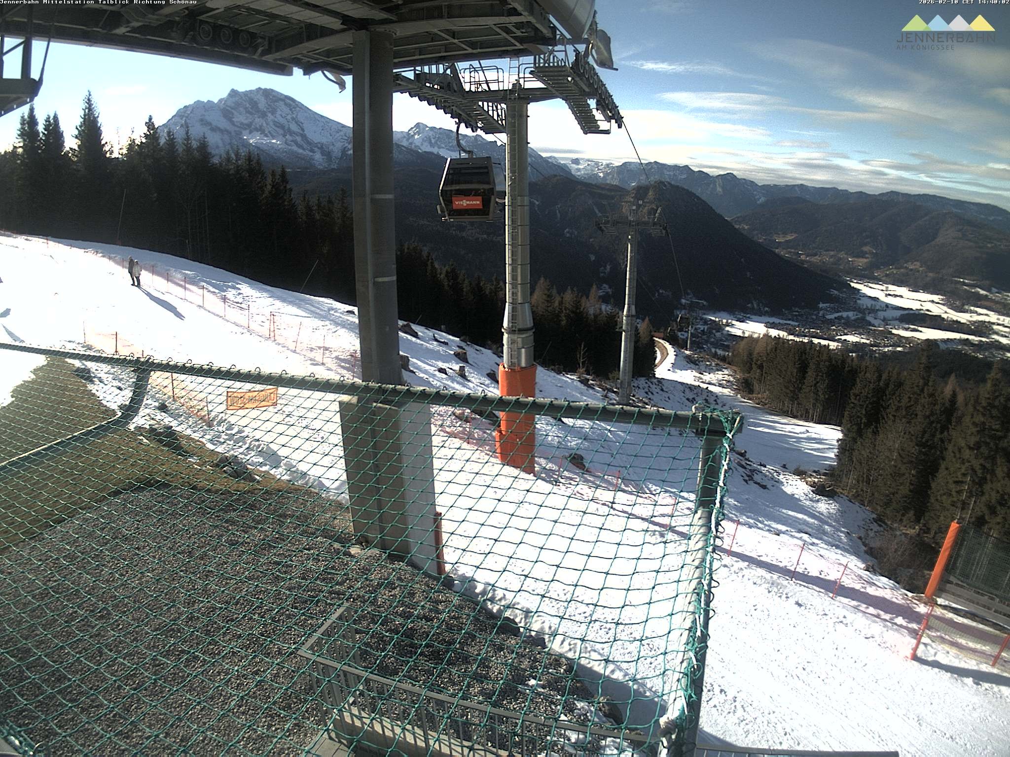 Archived image Webcam View from Midway Station