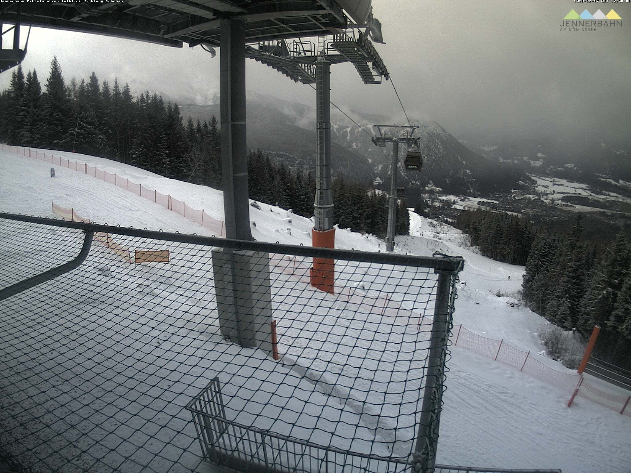 Archiv Foto Webcam Blick von der Mittelstation der Jennerbahn