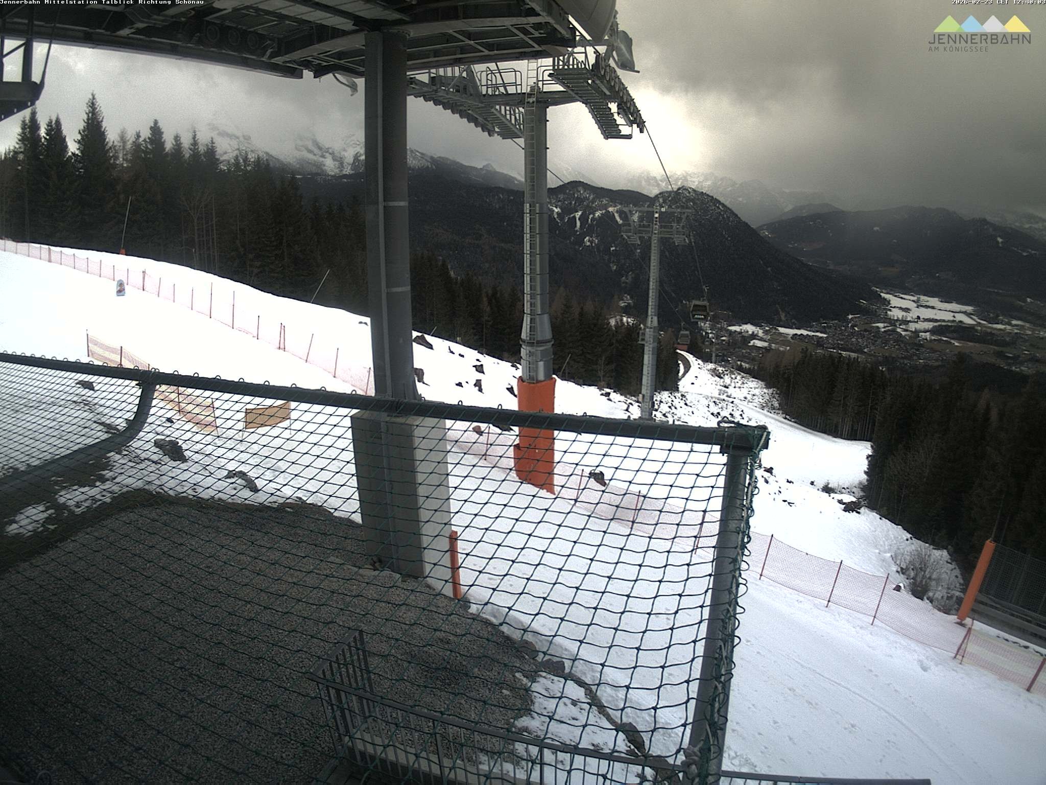 Archiv Foto Webcam Blick von der Mittelstation der Jennerbahn