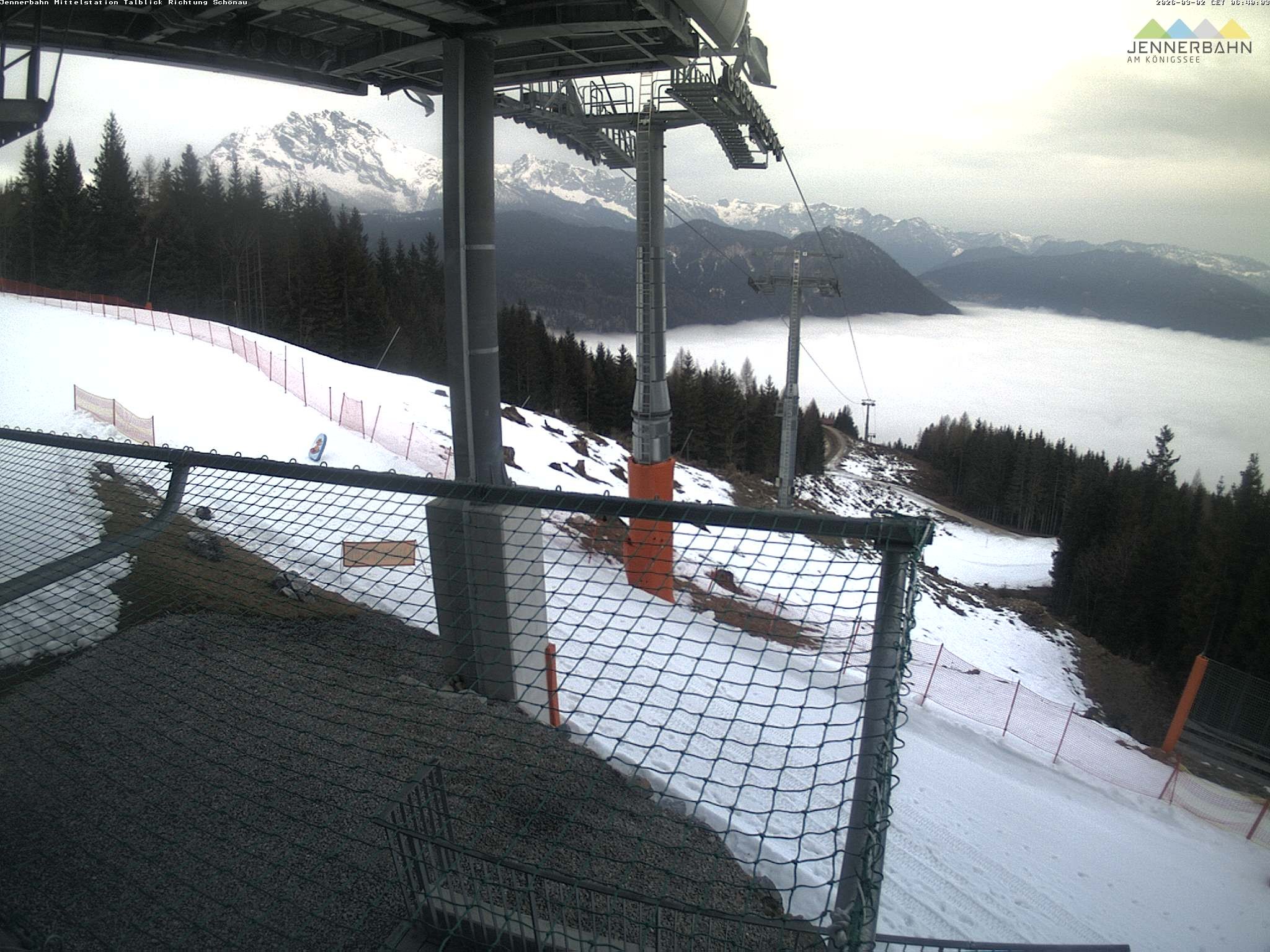 Archiv Foto Webcam Blick von der Mittelstation der Jennerbahn