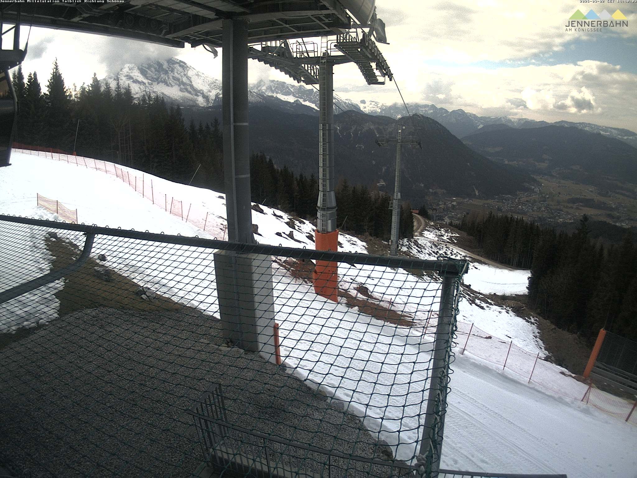 Archiv Foto Webcam Blick von der Mittelstation der Jennerbahn