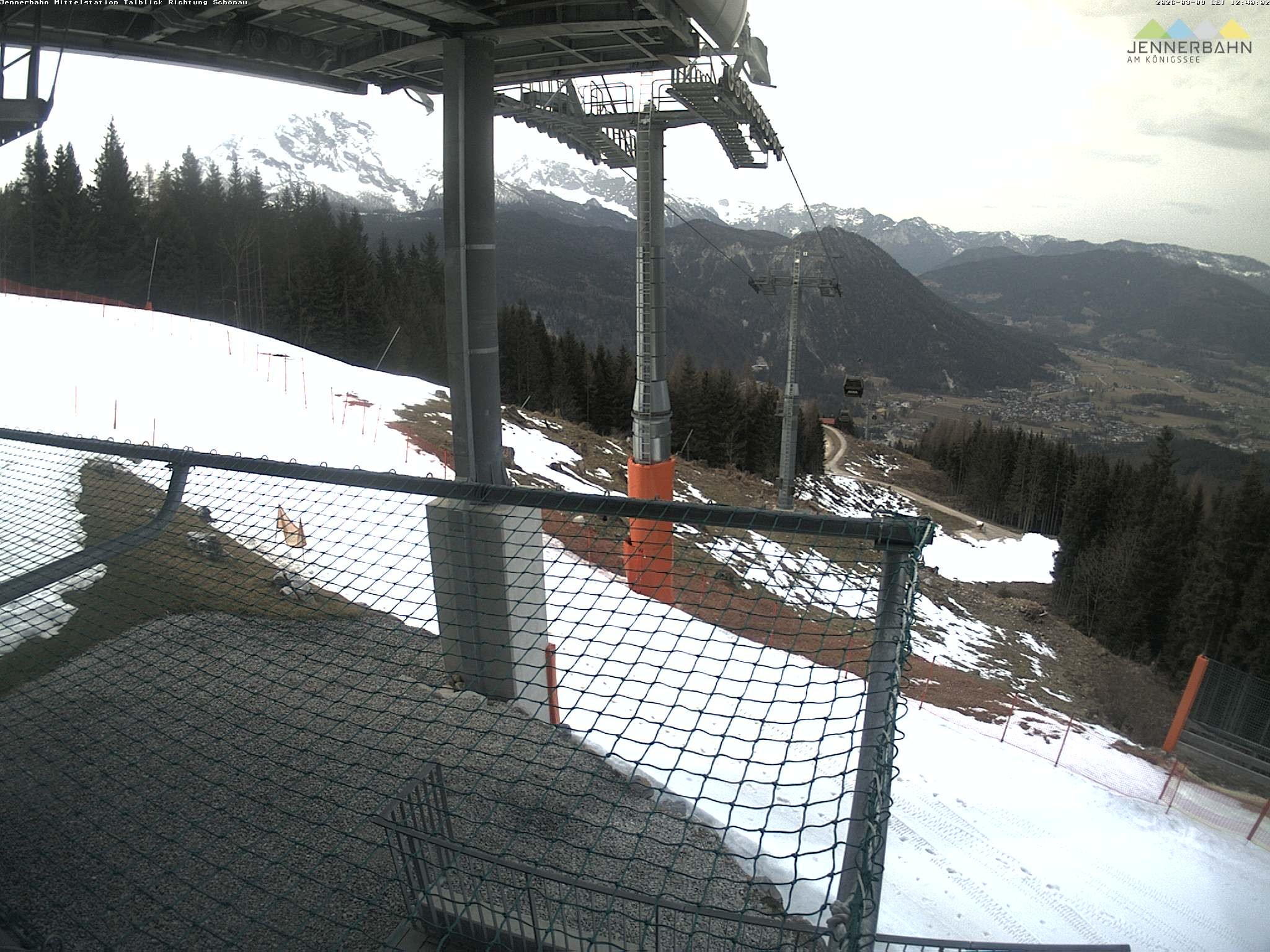 Archiv Foto Webcam Blick von der Mittelstation der Jennerbahn