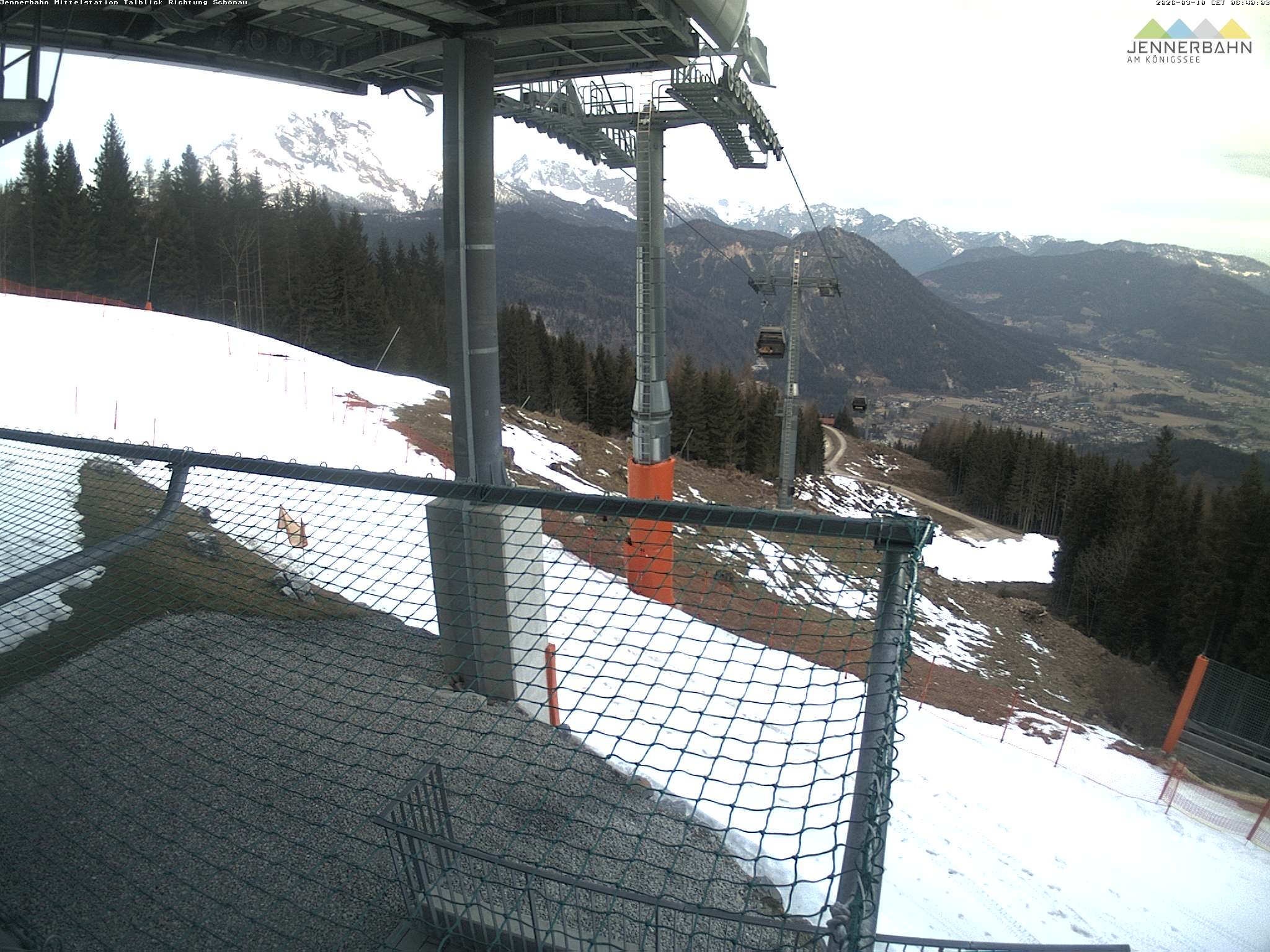 Archiv Foto Webcam Blick von der Mittelstation der Jennerbahn