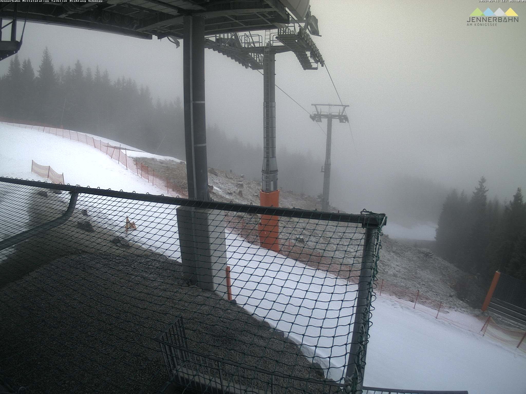 Archiv Foto Webcam Blick von der Mittelstation der Jennerbahn