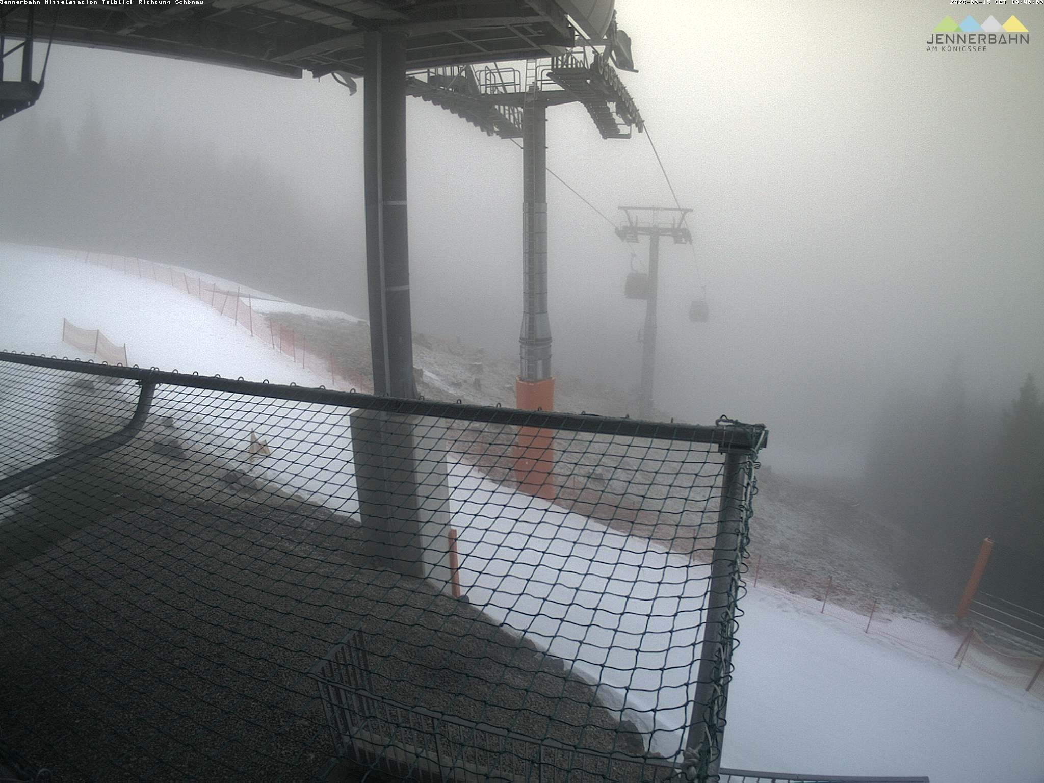 Archiv Foto Webcam Blick von der Mittelstation der Jennerbahn