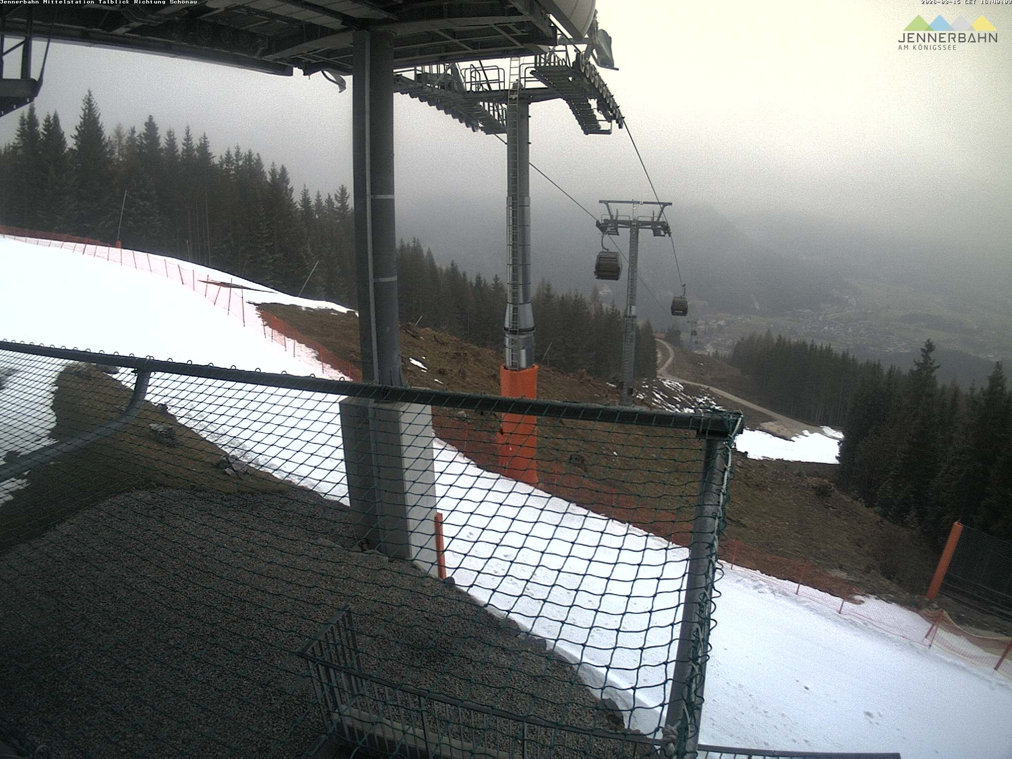 Archiv Foto Webcam Blick von der Mittelstation der Jennerbahn