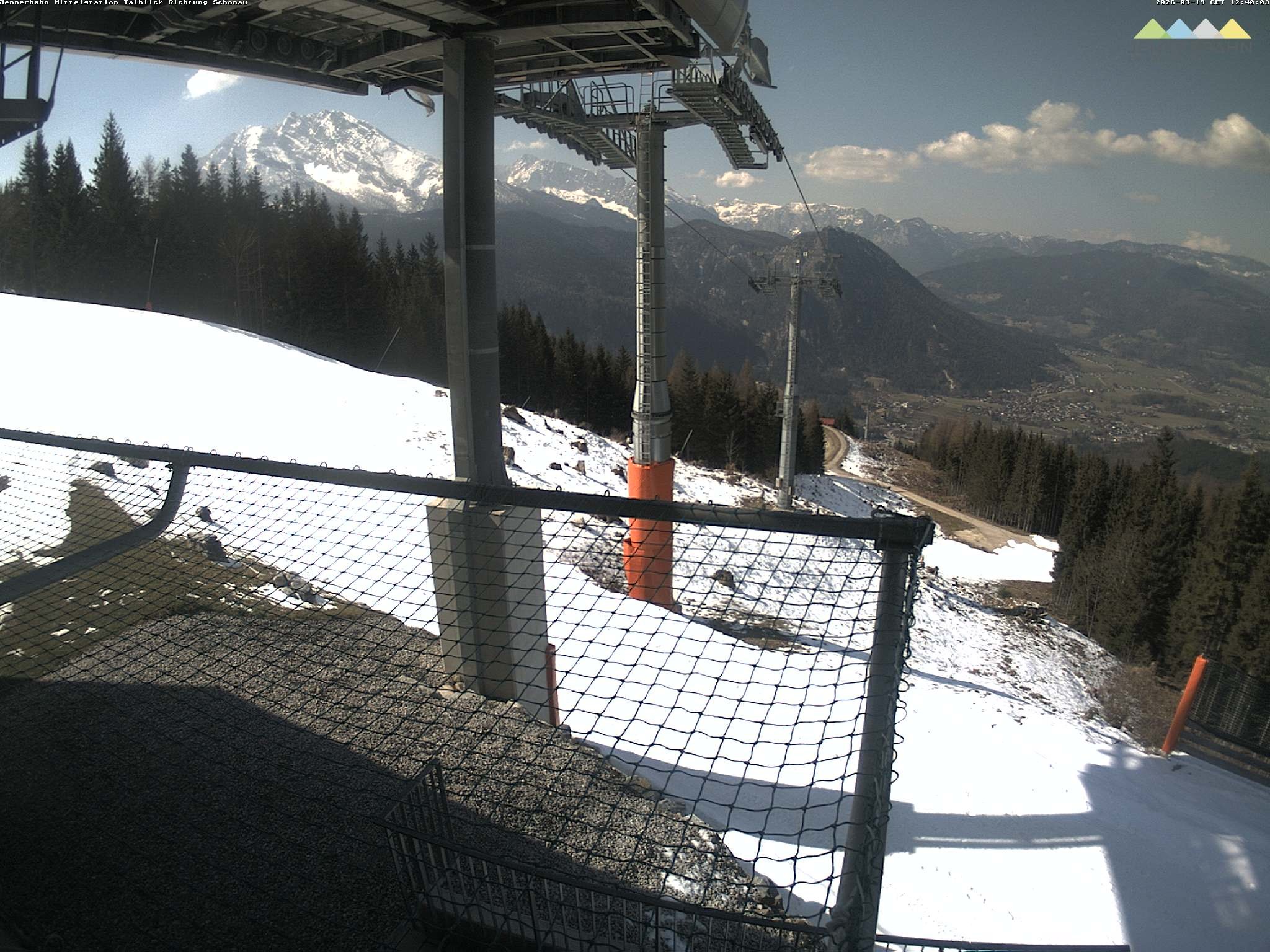 Archiv Foto Webcam Blick von der Mittelstation der Jennerbahn