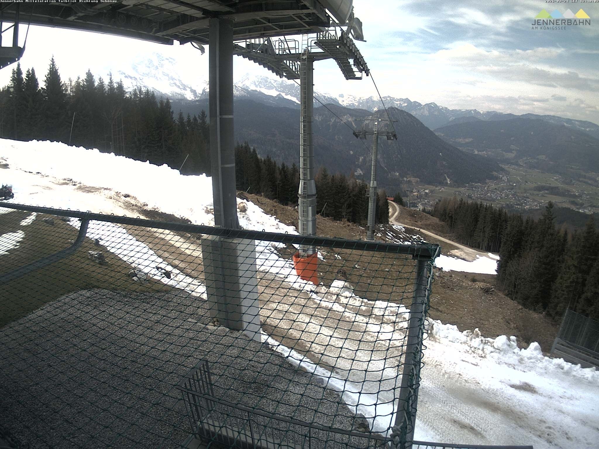 Archiv Foto Webcam Blick von der Mittelstation der Jennerbahn