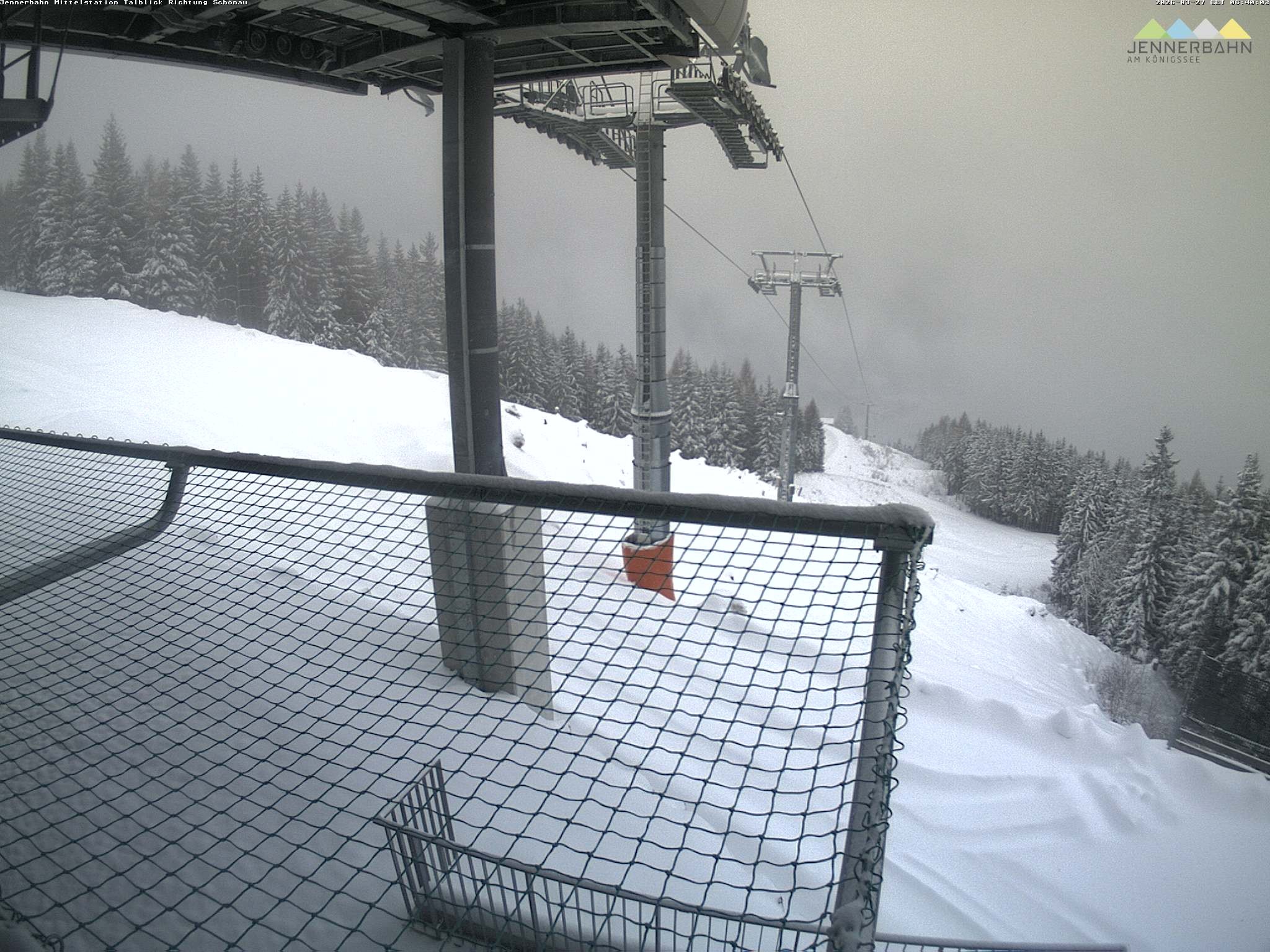 Archiv Foto Webcam Blick von der Mittelstation der Jennerbahn