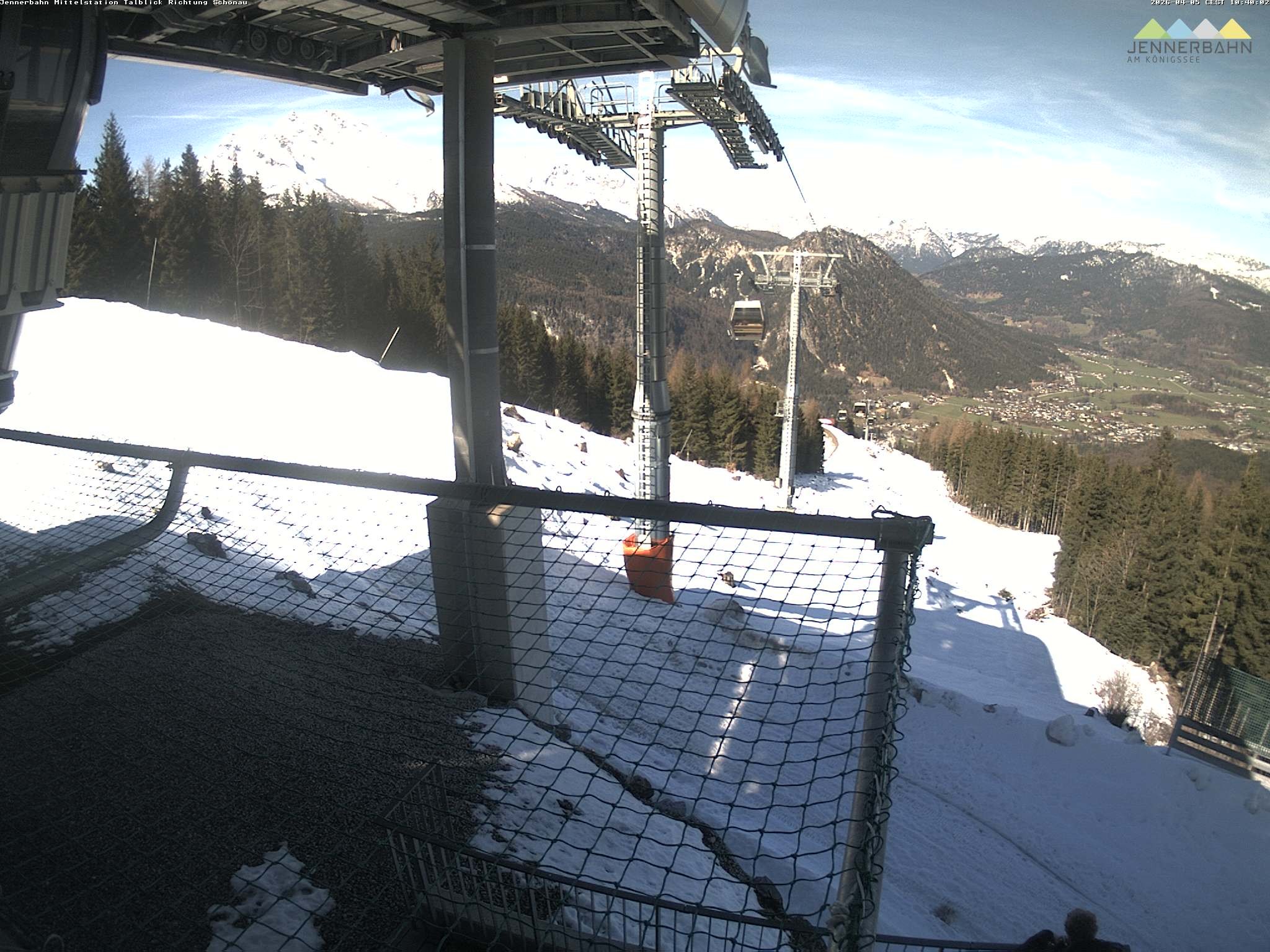Archiv Foto Webcam Blick von der Mittelstation der Jennerbahn
